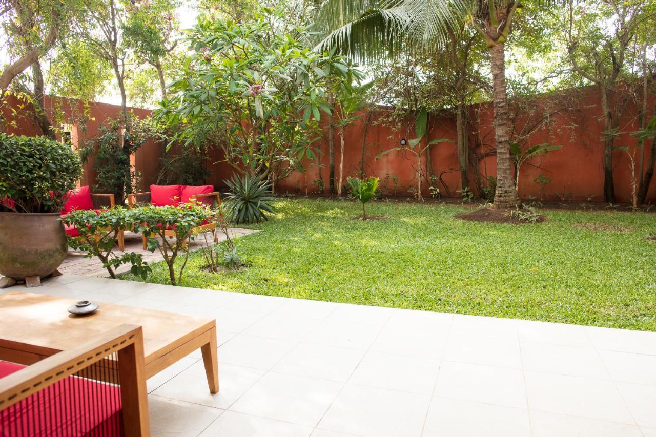 Hotel Maison Rouge Cotonou Exterior foto